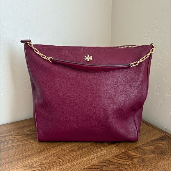 Tory Burch Handbags - Tory Burch Leather Shoulder Bag